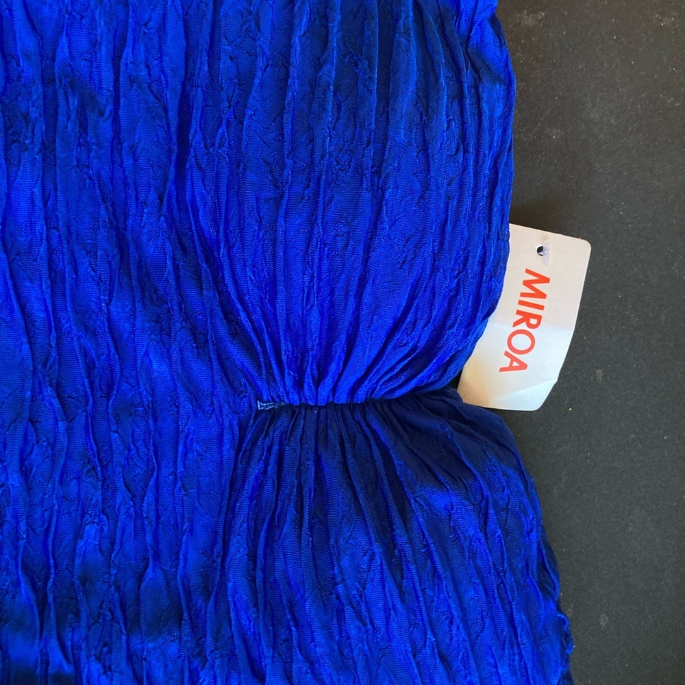 Size 0 strapless blue ruched dress. - Picture 6 of 7